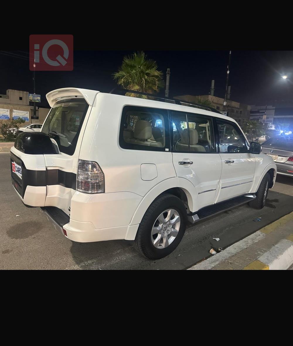 ميتسوبيشي باجيرو